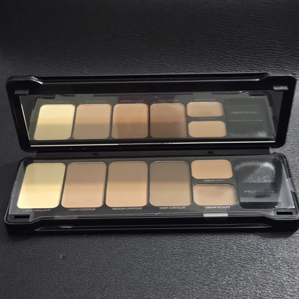 Profusion Cosmetics Six Shade Contour Palette and Brush